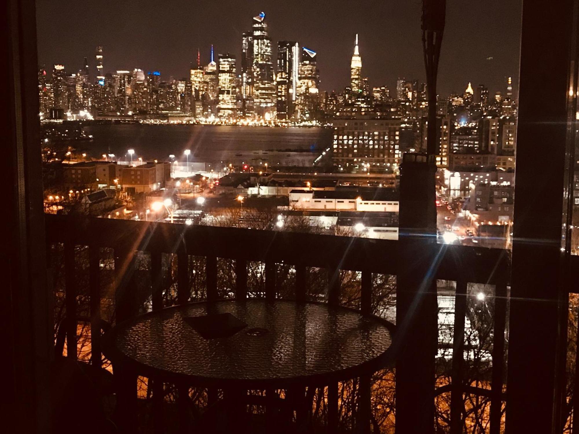 See Ny Now Sleeps 21 联城 外观 照片